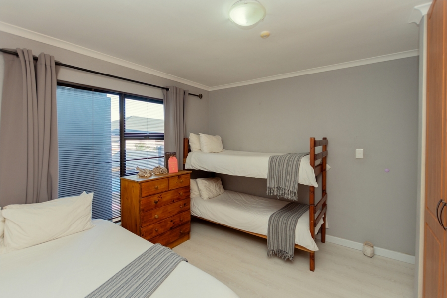 4 Bedroom Property for Sale in Britannia Bay Western Cape